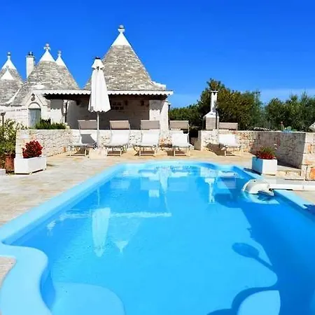 Trullo Antico With Exclusive Swimming Pool *