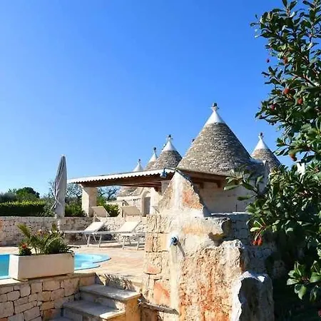 Trullo Antico With Exclusive Swimming Pool * Cisternino