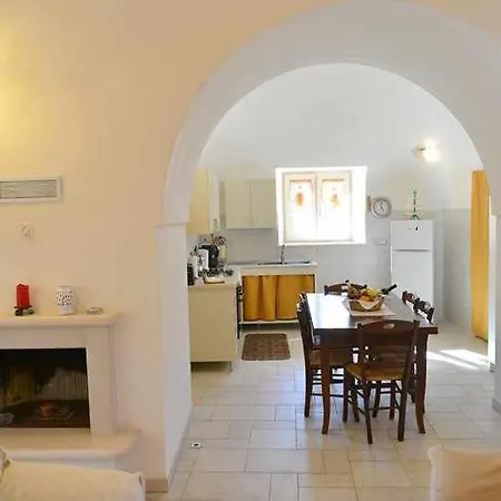 Trullo Antico With Exclusive Swimming Pool * Cisternino