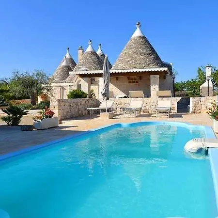 Trullo Antico With Exclusive Swimming Pool * Cisternino