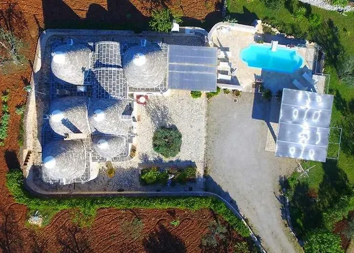 Trullo Antico With Exclusive Swimming Pool *